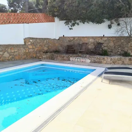 וילה Cavallera *